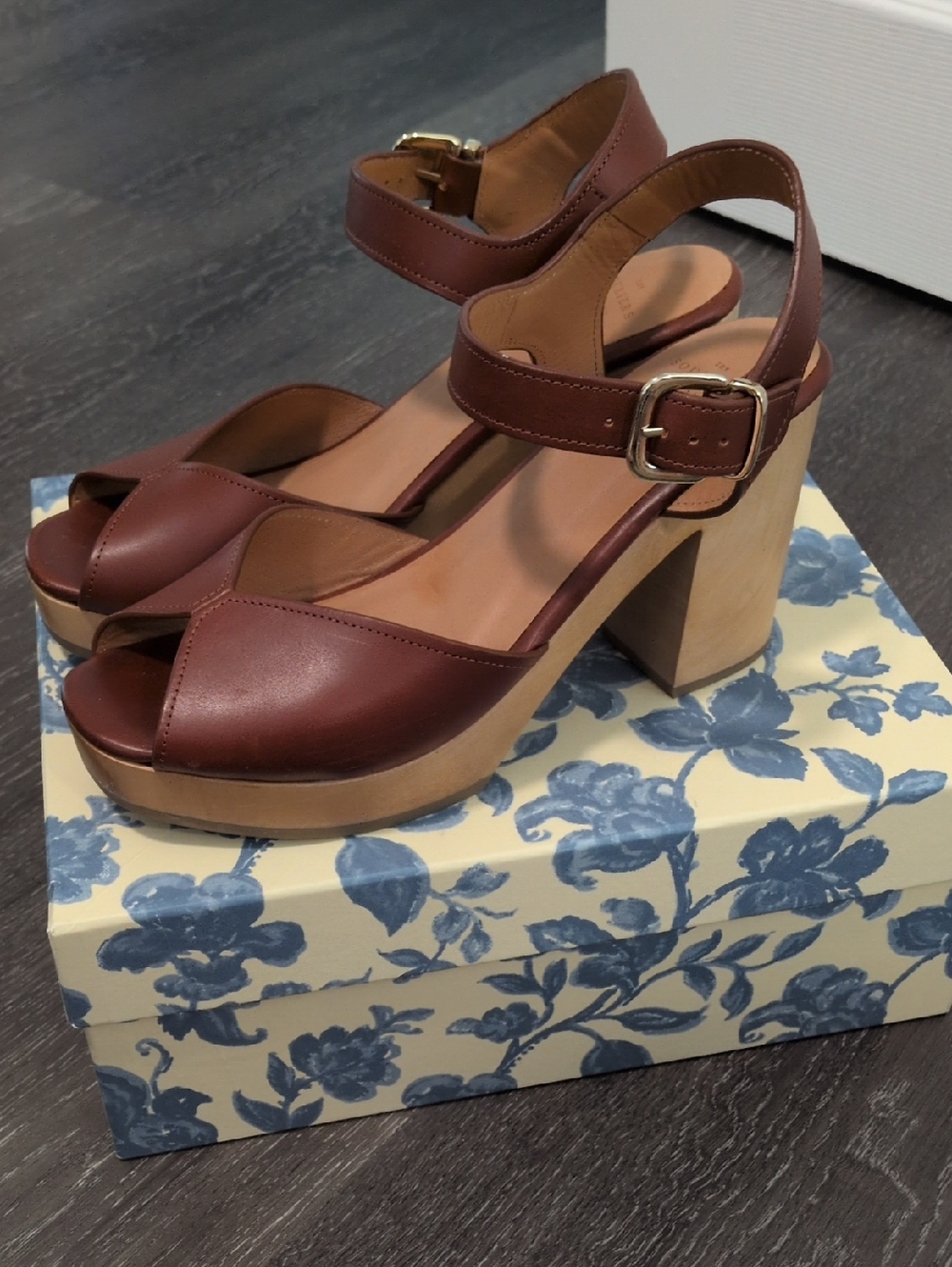 Sezane Fausta Clogs - Picture 2 of 7